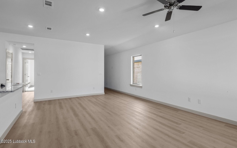 7728 93rd Street, Lubbock, TX 79424, 3 Bedrooms Bedrooms, ,2 BathroomsBathrooms,Residential,For Sale,7728 93rd Street,202553738