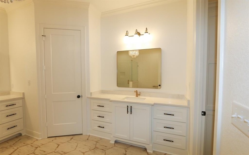 16511 Cooper Way, Tyler, TX 75703, 4 Bedrooms Bedrooms, ,3 BathroomsBathrooms,Residential,For Sale,16511 Cooper Way,0,21156510