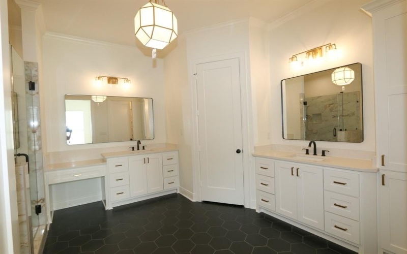 16519 Cooper Way, Tyler, TX 75703, 4 Bedrooms Bedrooms, ,3 BathroomsBathrooms,Residential,For Sale,16519 Cooper Way,0,21156536