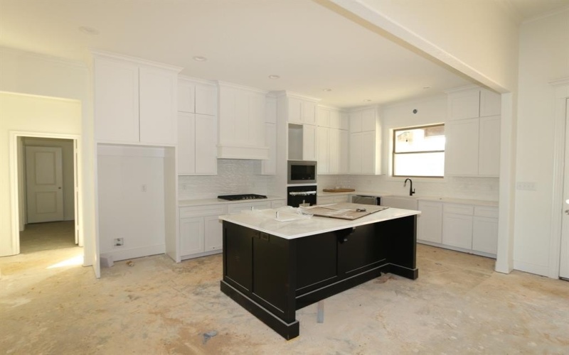 16503 Cooper Way, Tyler, TX 75703, 4 Bedrooms Bedrooms, ,3 BathroomsBathrooms,Residential,For Sale,16503 Cooper Way,0,21156550