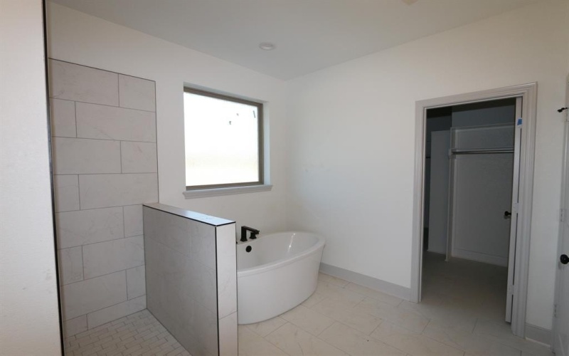 16527 Cooper Way, Tyler, TX 75703, 4 Bedrooms Bedrooms, ,2 BathroomsBathrooms,Residential,For Sale,16527 Cooper Way,0,21156558