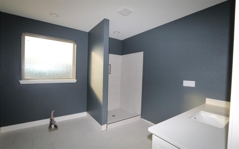 16445 Cooper Way, Tyler, TX 75703, 4 Bedrooms Bedrooms, ,2 BathroomsBathrooms,Residential,For Sale,16445 Cooper Way,0,21156585