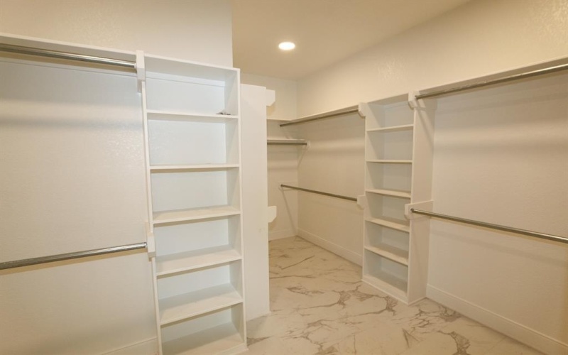 16525 Hailey Court, Tyler, TX 75703, 4 Habitaciones Habitaciones , ,3 BañosBaños,Residential,En Venta,16525 Hailey Court,0,21156637