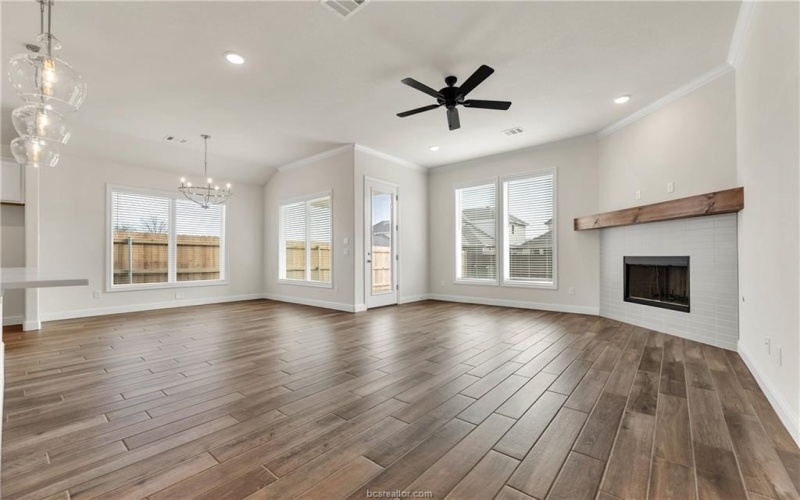 2309 Rivercane Court, College Station, TX 77845, 4 Habitaciones Habitaciones , ,3 BañosBaños,Residential,En Venta,2309 Rivercane Court,0,26000679