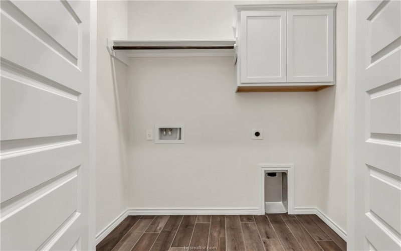 2309 Rivercane Court, College Station, TX 77845, 4 Habitaciones Habitaciones , ,3 BañosBaños,Residential,En Venta,2309 Rivercane Court,0,26000679