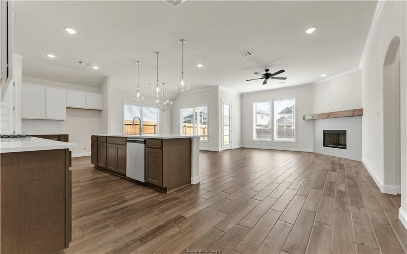 2309 Rivercane Court, College Station, TX 77845, 4 Habitaciones Habitaciones , ,3 BañosBaños,Residential,En Venta,2309 Rivercane Court,0,26000679