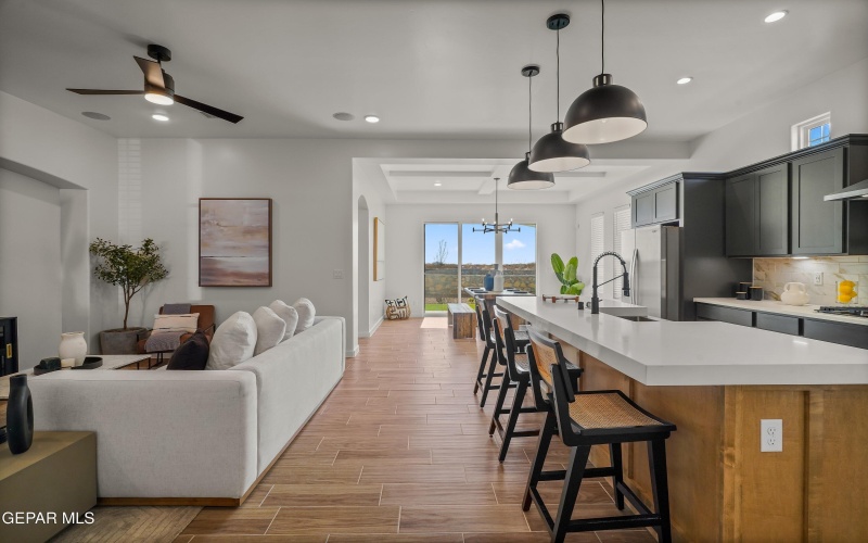 7297 Cimarron Gap Drive, El Paso, TX 79911, 4 Habitaciones Habitaciones , ,2 BañosBaños,Residential,En Venta,7297 Cimarron Gap Drive,0,936679