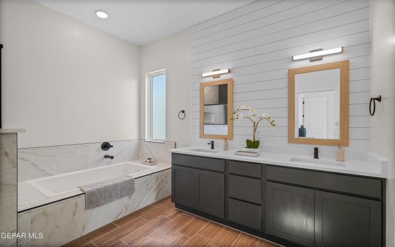 7297 Cimarron Gap Drive, El Paso, TX 79911, 4 Habitaciones Habitaciones , ,2 BañosBaños,Residential,En Venta,7297 Cimarron Gap Drive,0,936679