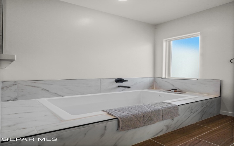 7297 Cimarron Gap Drive, El Paso, TX 79911, 4 Habitaciones Habitaciones , ,2 BañosBaños,Residential,En Venta,7297 Cimarron Gap Drive,0,936679