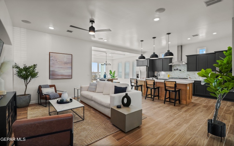 7297 Cimarron Gap Drive, El Paso, TX 79911, 4 Habitaciones Habitaciones , ,2 BañosBaños,Residential,En Venta,7297 Cimarron Gap Drive,0,936679