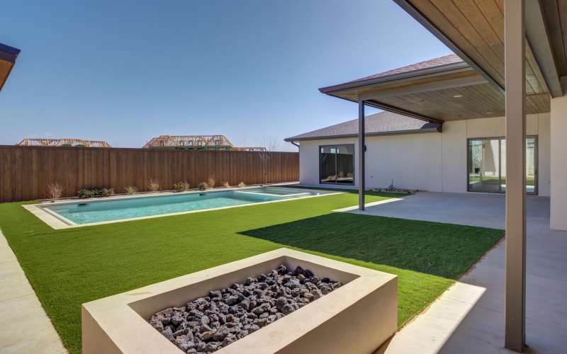 4010 151st Street, Lubbock, TX 79423, 4 Habitaciones Habitaciones , ,5 BañosBaños,Residential,En Venta,4010 151st Street,0,202600830