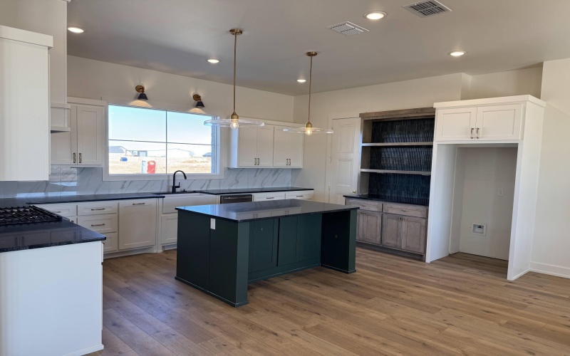 1203 County Road 7715, Lubbock, TX 79423, 4 Habitaciones Habitaciones , ,3 BañosBaños,Residential,En Venta,1203 County Road 7715,0,202600837