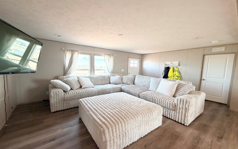 381 N Private Road 243-P, Seminole, TX 79360, 4 Bedrooms Bedrooms, ,3 BathroomsBathrooms,Residential,For Sale,381 N Private Road 243-P,0,165709