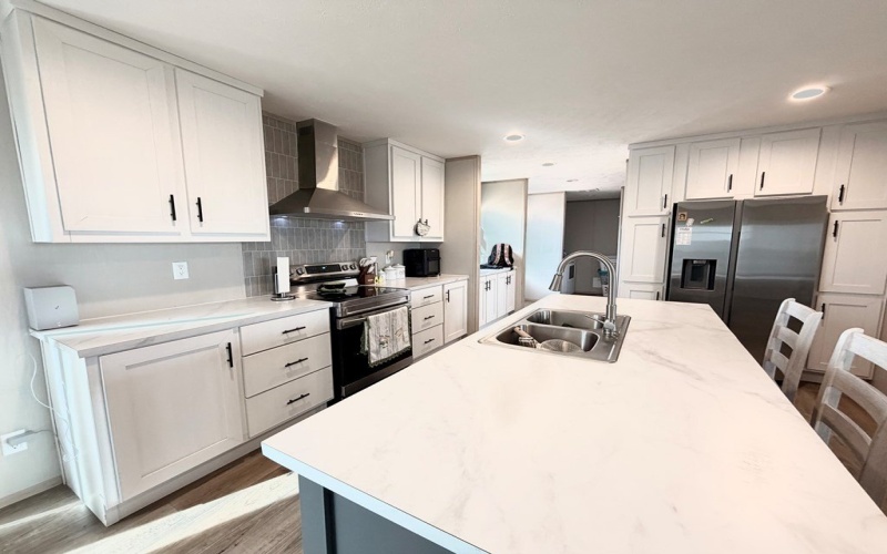 381 N Private Road 243-P, Seminole, TX 79360, 4 Bedrooms Bedrooms, ,3 BathroomsBathrooms,Residential,For Sale,381 N Private Road 243-P,0,165709