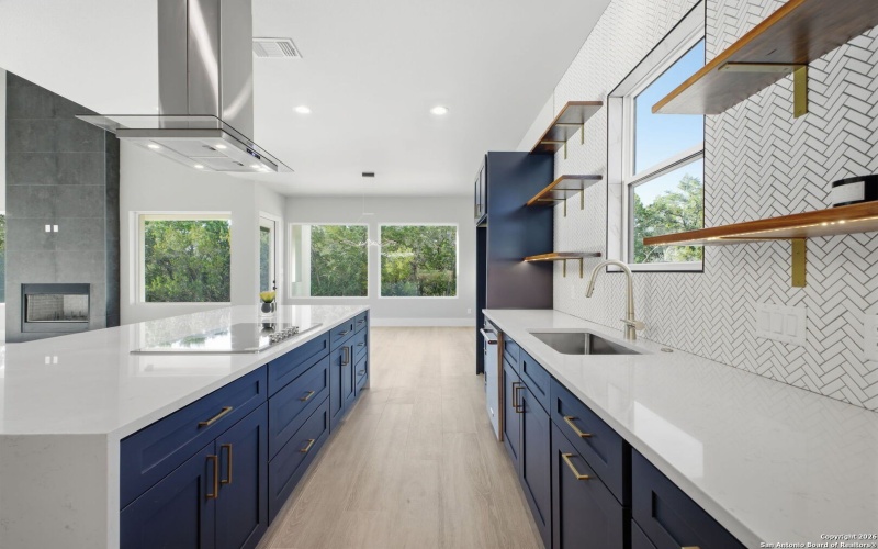 220 Sendera, Canyon Lake, TX 78133, 4 Bedrooms Bedrooms, ,5 BathroomsBathrooms,Residential,For Sale,220 Sendera,0,1932959