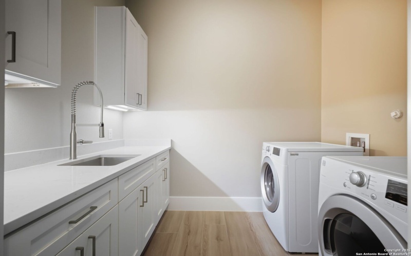 220 Sendera, Canyon Lake, TX 78133, 4 Bedrooms Bedrooms, ,5 BathroomsBathrooms,Residential,For Sale,220 Sendera,0,1932959