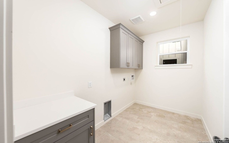 1947 W French Pl, San Antonio, TX 78201, 3 Bedrooms Bedrooms, ,2 BathroomsBathrooms,Residential,For Sale,1947 W French Pl,0,1934508