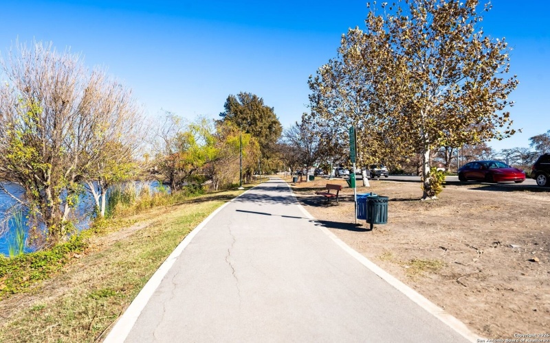 1947 W French Pl, San Antonio, TX 78201, 3 Bedrooms Bedrooms, ,2 BathroomsBathrooms,Residential,For Sale,1947 W French Pl,0,1934508