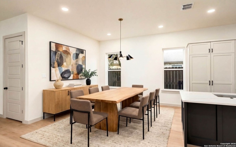 118 San Antonio Blvd, San Antonio, TX 78201, 3 Bedrooms Bedrooms, ,2 BathroomsBathrooms,Residential,For Sale,118 San Antonio Blvd,0,1934509