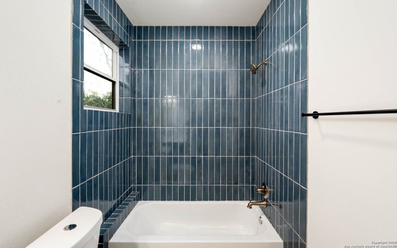 118 San Antonio Blvd, San Antonio, TX 78201, 3 Bedrooms Bedrooms, ,2 BathroomsBathrooms,Residential,For Sale,118 San Antonio Blvd,0,1934509