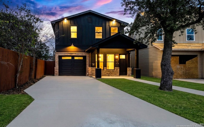 118 San Antonio Blvd, San Antonio, TX 78201, 3 Bedrooms Bedrooms, ,2 BathroomsBathrooms,Residential,For Sale,118 San Antonio Blvd,0,1934509