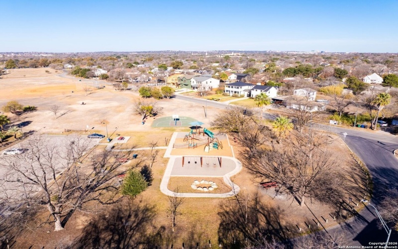 118 San Antonio Blvd, San Antonio, TX 78201, 3 Bedrooms Bedrooms, ,2 BathroomsBathrooms,Residential,For Sale,118 San Antonio Blvd,0,1934509