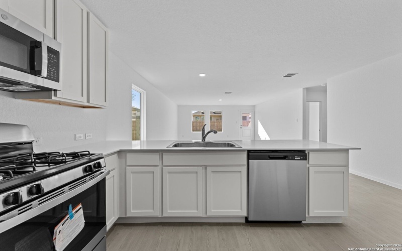 105 Ellendale Place, Fredericksburg, TX 78624, 3 Bedrooms Bedrooms, ,2 BathroomsBathrooms,Residential,For Sale,105 Ellendale Place,0,1934665