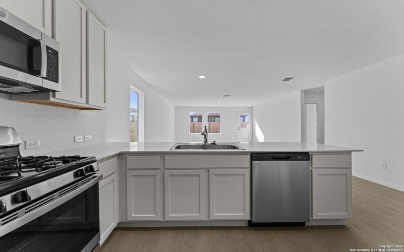 101 Ellendale Place, Fredericksburg, TX 78624, 3 Bedrooms Bedrooms, ,2 BathroomsBathrooms,Residential,For Sale,101 Ellendale Place,0,1934667