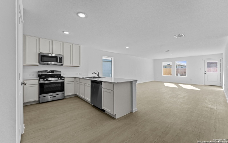 101 Ellendale Place, Fredericksburg, TX 78624, 3 Bedrooms Bedrooms, ,2 BathroomsBathrooms,Residential,For Sale,101 Ellendale Place,0,1934667