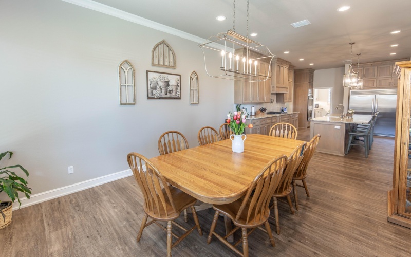 4403 103rd Street, Lubbock, TX 79424, 4 Habitaciones Habitaciones , ,5 BañosBaños,Residential,En Venta,4403 103rd Street,202553341