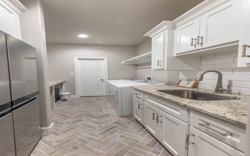 4403 103rd Street, Lubbock, TX 79424, 4 Habitaciones Habitaciones , ,5 BañosBaños,Residential,En Venta,4403 103rd Street,202553341