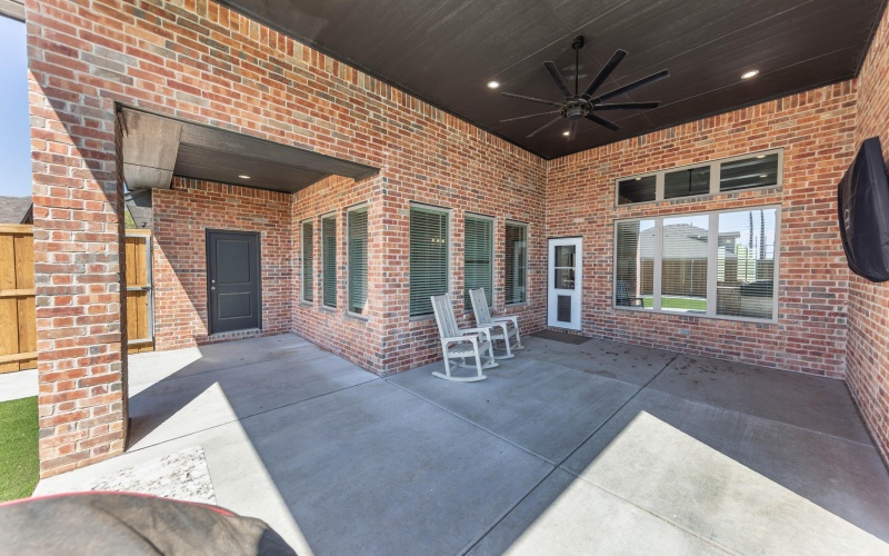 4403 103rd Street, Lubbock, TX 79424, 4 Habitaciones Habitaciones , ,5 BañosBaños,Residential,En Venta,4403 103rd Street,202553341