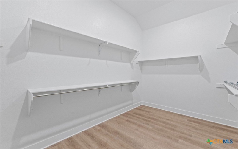 2013 Tobiano Trace, Georgetown, TX 78633, 4 Bedrooms Bedrooms, ,5 BathroomsBathrooms,Residential,For Sale,2013 Tobiano Trace,0,602151