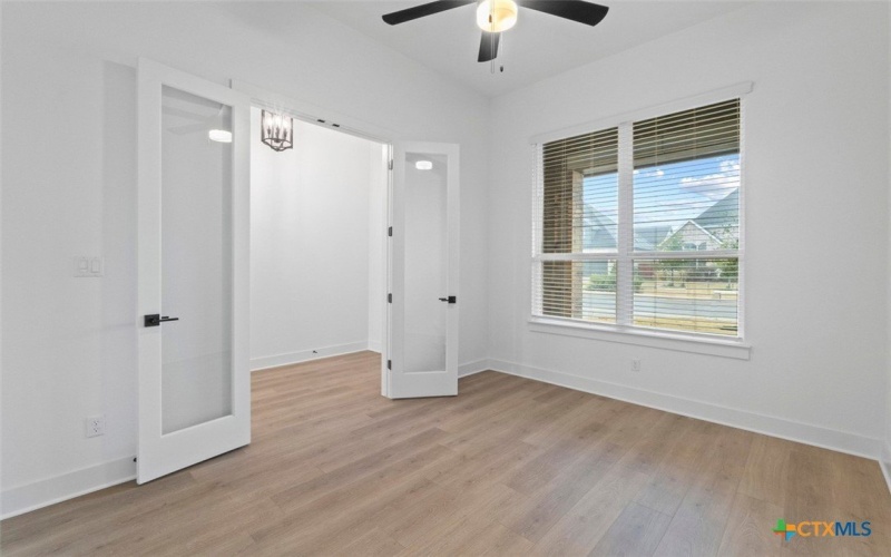 2013 Tobiano Trace, Georgetown, TX 78633, 4 Bedrooms Bedrooms, ,5 BathroomsBathrooms,Residential,For Sale,2013 Tobiano Trace,0,602151