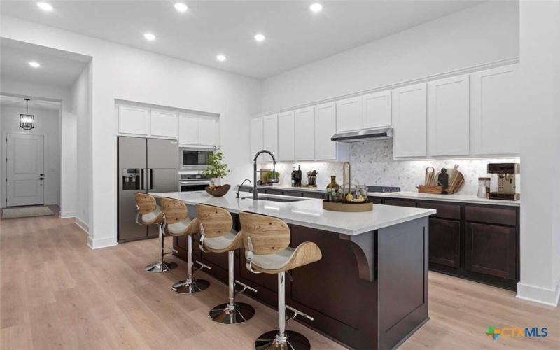 2013 Tobiano Trace, Georgetown, TX 78633, 4 Bedrooms Bedrooms, ,5 BathroomsBathrooms,Residential,For Sale,2013 Tobiano Trace,0,602151