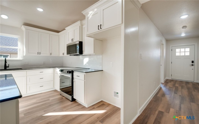 1208 Mills Street, Gatesville, TX 76528, 3 Habitaciones Habitaciones , ,2 BañosBaños,Residential,En Venta,1208 Mills Street,0,602201