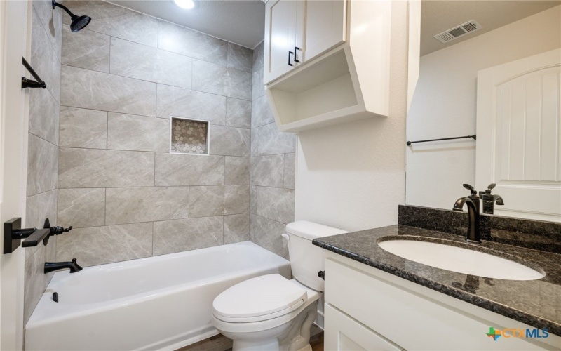 1208 Mills Street, Gatesville, TX 76528, 3 Habitaciones Habitaciones , ,2 BañosBaños,Residential,En Venta,1208 Mills Street,0,602201