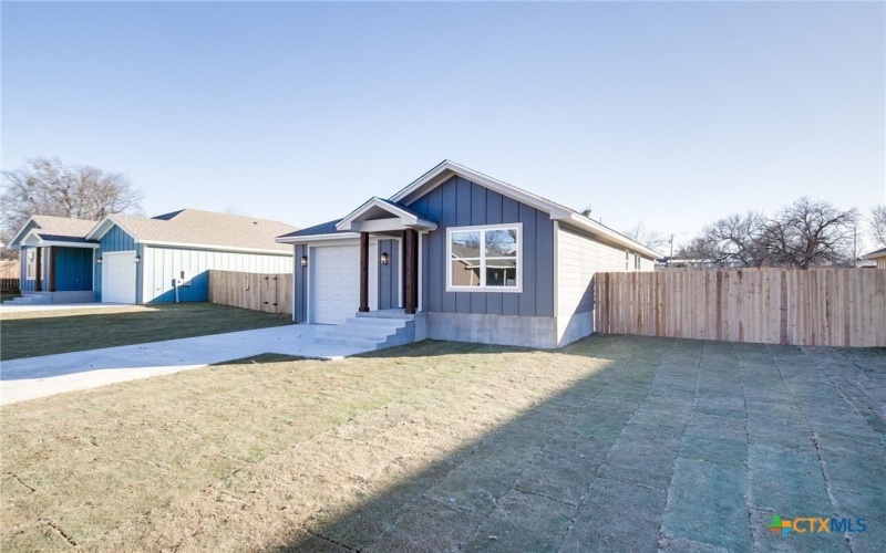 1208 Mills Street, Gatesville, TX 76528, 3 Habitaciones Habitaciones , ,2 BañosBaños,Residential,En Venta,1208 Mills Street,0,602201