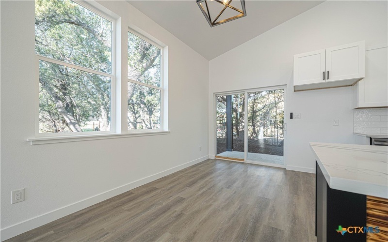 4 Huisache Lane, Wimberley, TX 78676, 3 Habitaciones Habitaciones , ,2 BañosBaños,Residential,En Venta,4 Huisache Lane,0,602203