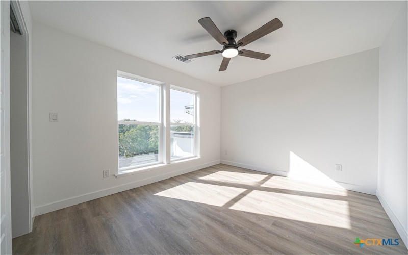 4 Huisache Lane, Wimberley, TX 78676, 3 Habitaciones Habitaciones , ,2 BañosBaños,Residential,En Venta,4 Huisache Lane,0,602203