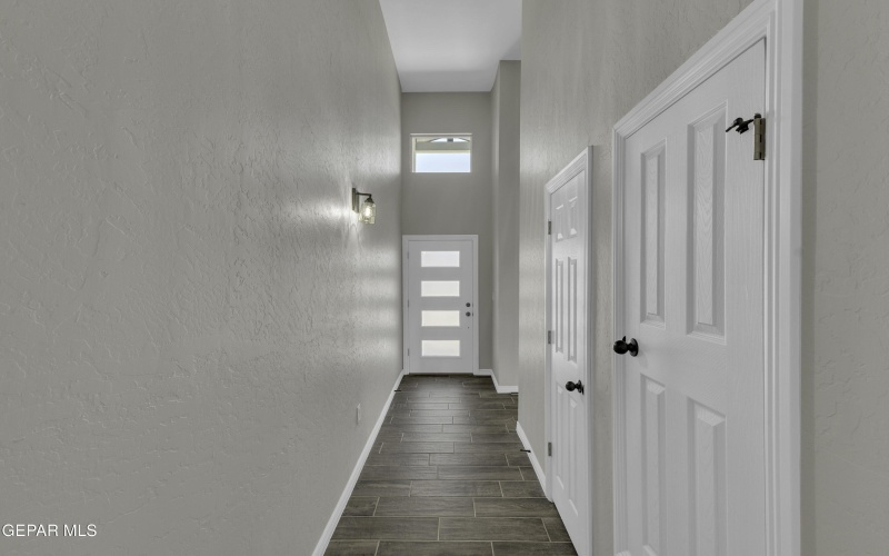 13320 GUITAR Drive, San Elizario, TX 79849, 5 Habitaciones Habitaciones , ,3 BañosBaños,Residential,En Venta,13320 GUITAR Drive,0,936721