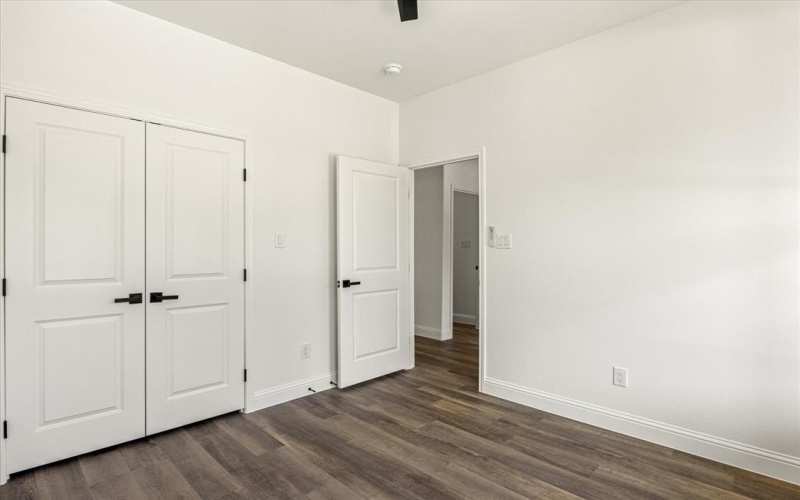 5915 Black Pine Circle, Granbury, TX 76048, 3 Habitaciones Habitaciones , ,2 BañosBaños,Residential,En Venta,5915 Black Pine Circle,0,21153691