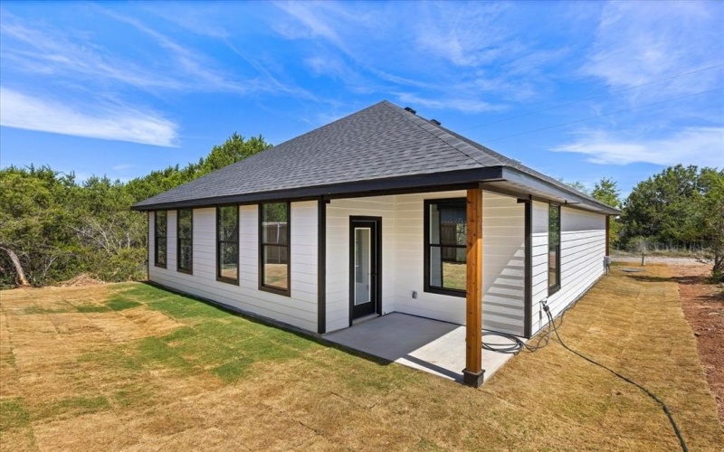 5915 Black Pine Circle, Granbury, TX 76048, 3 Habitaciones Habitaciones , ,2 BañosBaños,Residential,En Venta,5915 Black Pine Circle,0,21153691