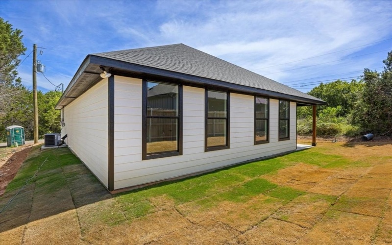 5915 Black Pine Circle, Granbury, TX 76048, 3 Habitaciones Habitaciones , ,2 BañosBaños,Residential,En Venta,5915 Black Pine Circle,0,21153691