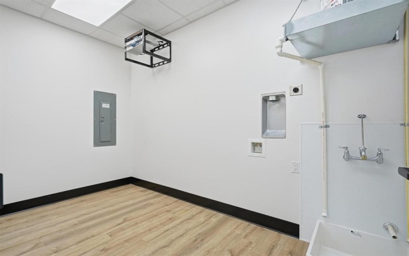 6715 Memorial Drive, Abilene, TX 79606, ,Otro,En Venta,6715 Memorial Drive,0,21155283