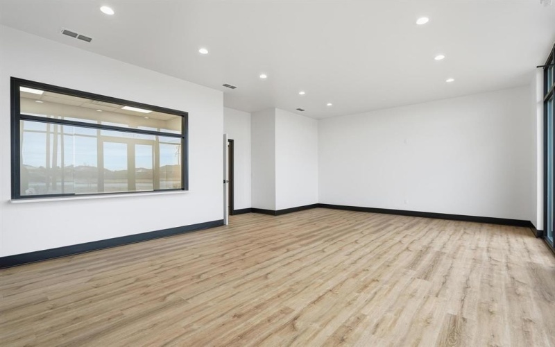 6715 Memorial Drive, Abilene, TX 79606, ,Otro,En Venta,6715 Memorial Drive,0,21155283