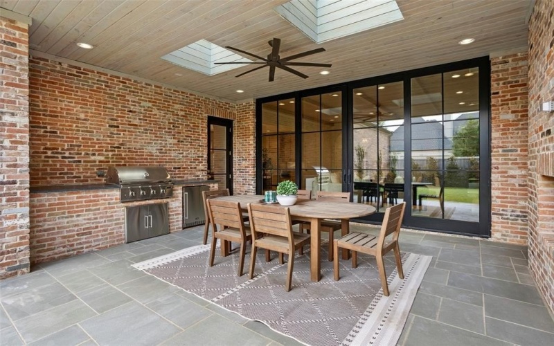 6430 Pemberton Drive, Dallas, TX 75230, 5 Habitaciones Habitaciones , ,6 BañosBaños,Residential,En Venta,6430 Pemberton Drive,0,21157044