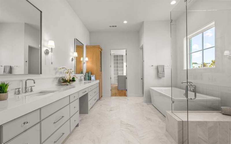 4524 Chablis Drive, Fort Worth, TX 76126, 5 Habitaciones Habitaciones , ,6 BañosBaños,Residential,En Venta,4524 Chablis Drive,0,21157117