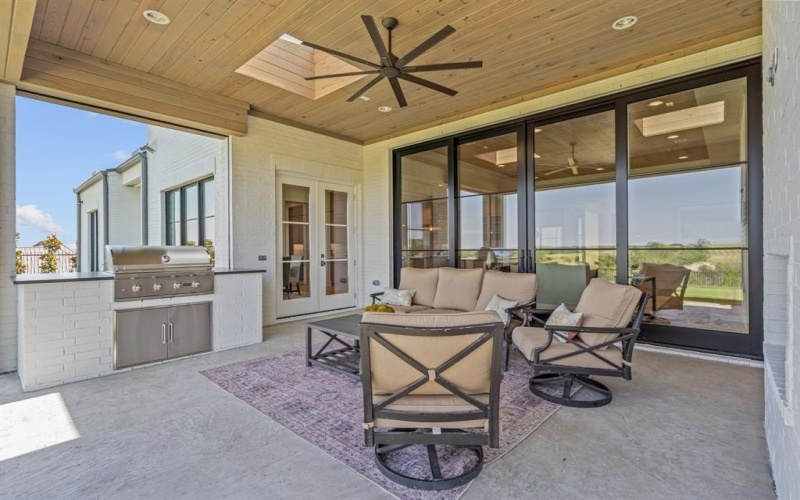 4524 Chablis Drive, Fort Worth, TX 76126, 5 Habitaciones Habitaciones , ,6 BañosBaños,Residential,En Venta,4524 Chablis Drive,0,21157117