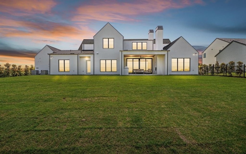 4524 Chablis Drive, Fort Worth, TX 76126, 5 Habitaciones Habitaciones , ,6 BañosBaños,Residential,En Venta,4524 Chablis Drive,0,21157117